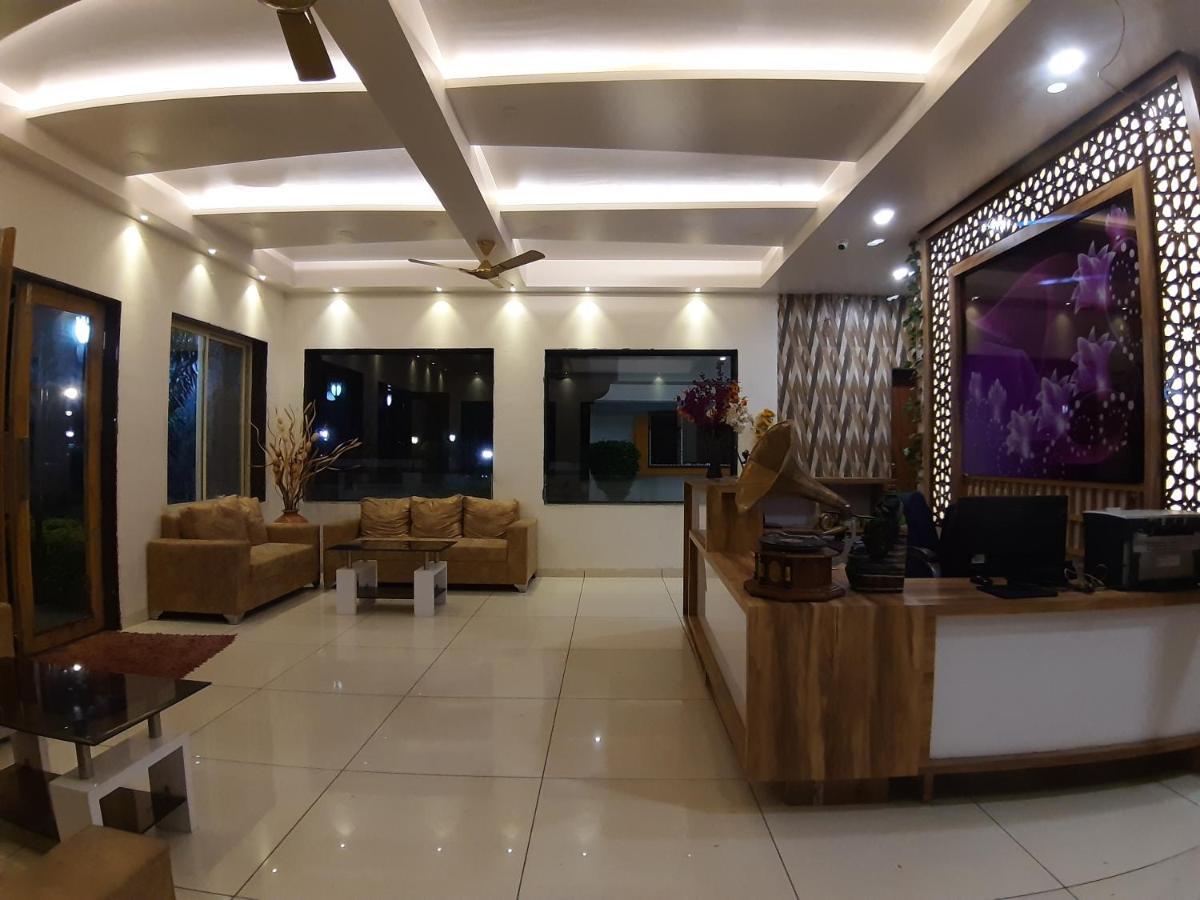 Hotel Great Annapurna Khuldabad Kültér fotó
